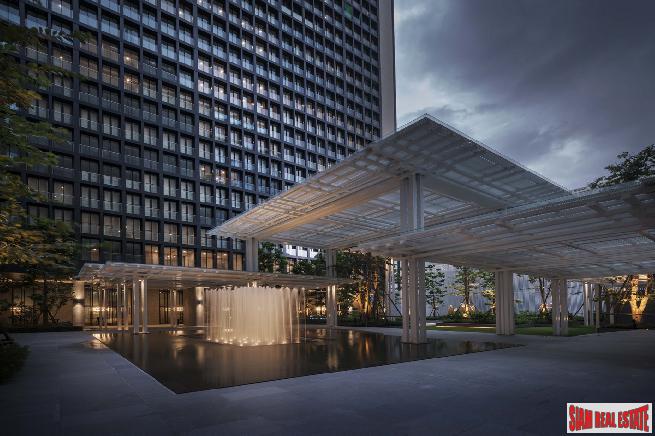Completed Superior Condos in this New High-Rise within an Urban Oasis at BTS Ploenchit - One Bed Units - 20% Discount!-4