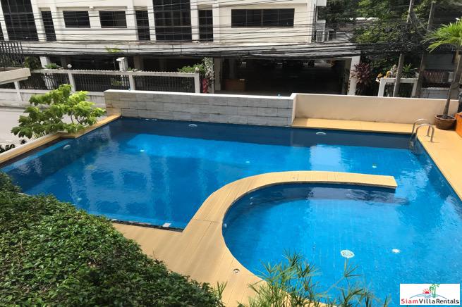 Viscaya Private Residence | Bright and Modern Three Bedroom Condo in Phrom Phong