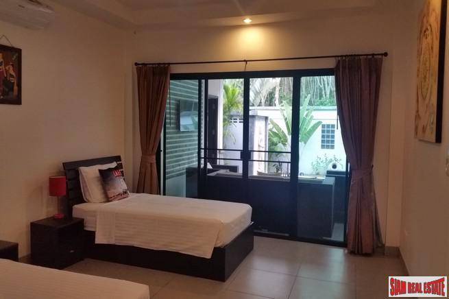 Saphan Chang Residence | Colorful Three Bedroom Rawai Pool Villa with Private Yard-3