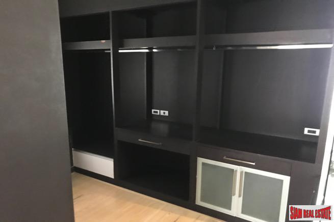 LAS COLINAS ASOKE | Extra Large Deluxe One Bedroom in the Sukhumvit Asoke Area of Bangkok-15