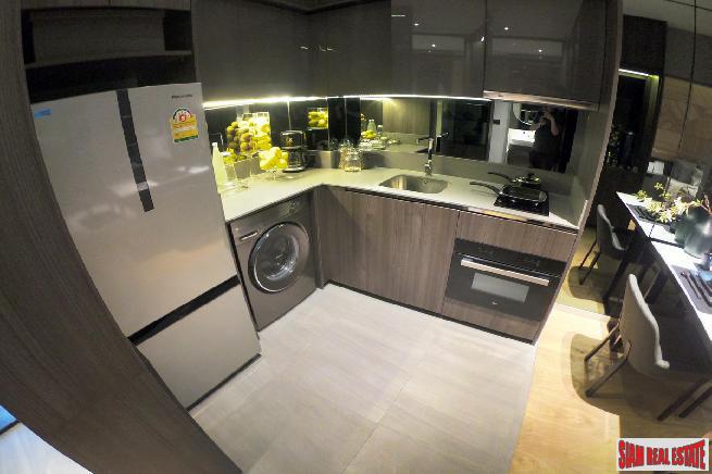 Luxury New Condo Nearing Completion by Japanese and Thai Developers Located between Thong Lor and Ekkamai - One Bed Units - Free Full Furniture or Cash Discount!-6