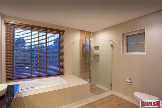 Large Private Four Bedroom Pool Villa Close to the Beach in Rawai-13