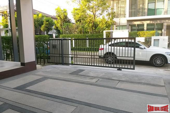 Setthasiri Onnut - Srinakarindra | New and Never Lived in Four Bedroom House in the Prawet Area of Bangkok-17