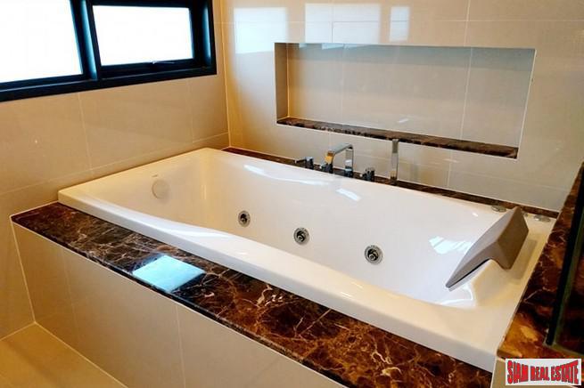 Setthasiri Onnut - Srinakarindra | New and Never Lived in Four Bedroom House in the Prawet Area of Bangkok-19