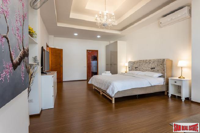 Status Villa Nai Harn | Private Three Bedroom Pool Villa with Large Yard and Gardens for Rent-11