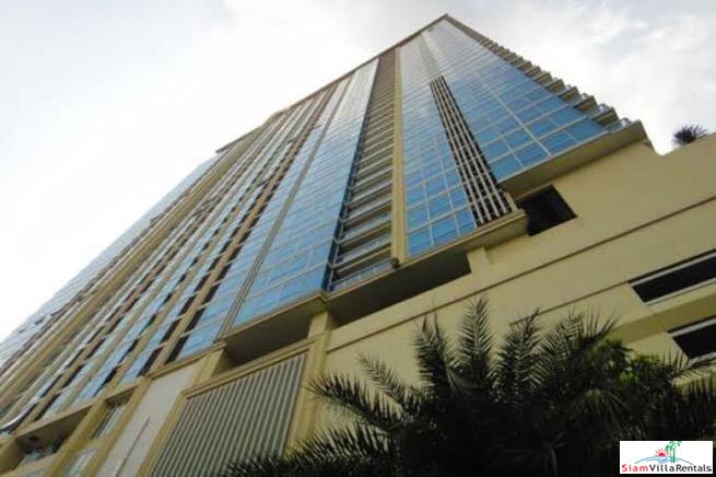 Athenee Residence | Spectacular City Views from this Three Bedroom Corner Condo in Phloen Chit