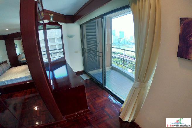 Baan Somthavil | Extra Large Three Bedroom for Rent with Views of Lumpini Park and Royal Bangkok Sport Club in Ratchadamri