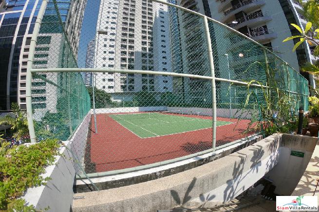 Baan Somthavil | Extra Large Three Bedroom for Rent with Views of Lumpini Park and Royal Bangkok Sport Club in Ratchadamri