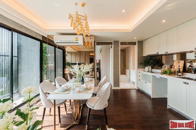 Nearing Completion is this Low Density Luxury Condos suited for Living and Investment at Charoenkrung Road, Sathorn - 1 Bed Units - Discount and 6% Rental Guarantee for 2 Years!-9