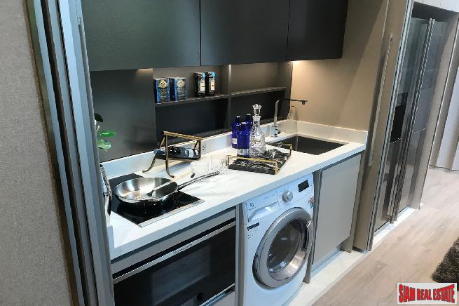 Prestige-Luxury High-Rise Condo by Leading Thai Developers at Siam next to BTS Ratchathewi - 1 Bed Units-16