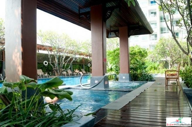 Circle Condominium | Show Quality Luxury Two Bedroom Condo in Phetchaburi with Unblocked City Views