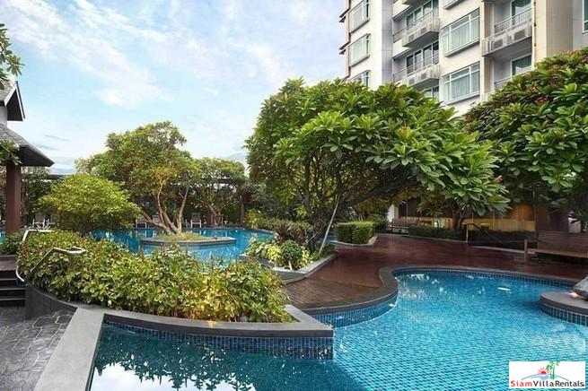 Circle Condominium | Show Quality Luxury Two Bedroom Condo in Phetchaburi with Unblocked City Views
