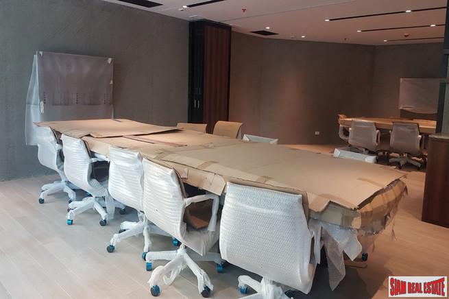 Newly Completed High-Rise Condo by Leading Thai Developer with Extensive Facilities and Green Area at Udomsuk, Bangna - One Bed Units - 12% Discount!-18