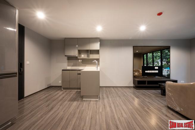 High Quality Newly Completed Low-Rise Condo at Ekkamai by Leading Thai Developer - 2 Bed Units- Up to 27% Discount!-20
