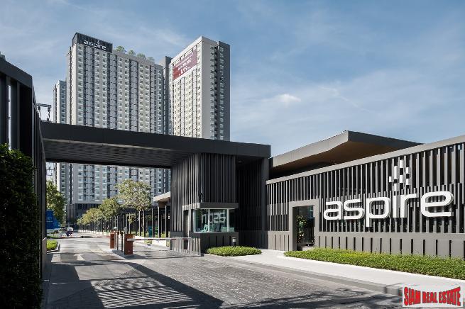 Large Residential Condo Ready to Move In at Chang Erawan BTS, Sukhumvit Road - One Bed Units-11