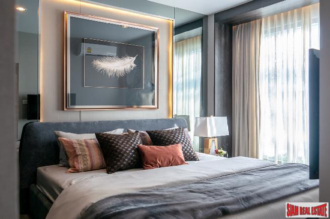 Just Completed Luxury High-Rise Condo with 360 Roof Pool at Victory Monument, Phaya Thai - Studio Units-16