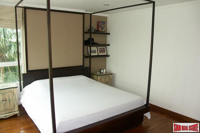 Baan Siri Sukhumvit 13 | Extra Spacious Three Bedroom Condo in Secure Nana Low Rise-2