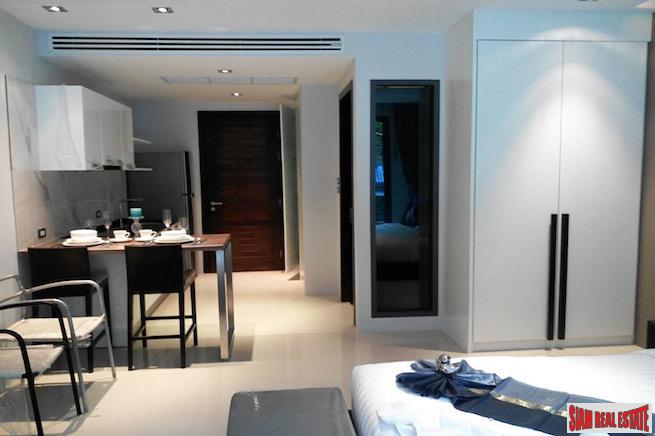 The Emerald Terraces Condo | Well Equipped One Bedroom Pool View Condo for Sale in World Famous Patong-2