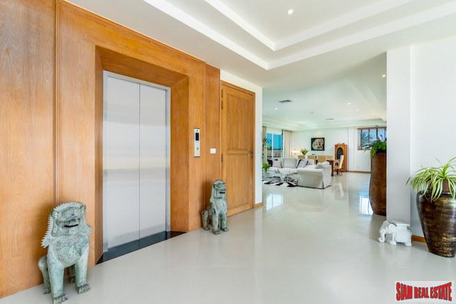 Cherng'Lay Villas and Condos | Unique Three Bedroom Penthouse with Private Pool in Low-rise Cherng Talay Condominium-10