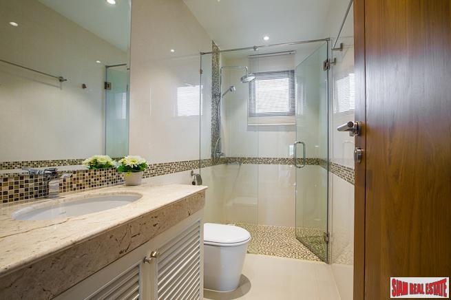 Asian Baan | Beautiful Brightly Decorated 3-Bedroom Private Pool Villa in Cherng Talay-5