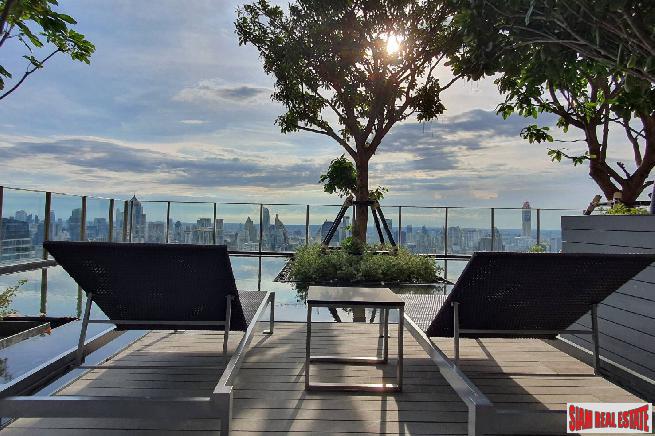 New High-Rise Nearing Completion at Sukhumvit 19, Central Asoke - Penthouse Units-12