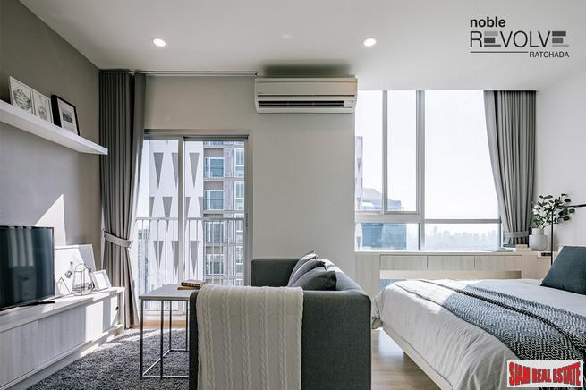 Newly Completed High-Rise Condo at Ratchada, MRT Thailand Cultural Centre - Two Bed Units - 15% Discount on Last 3 Units!-10