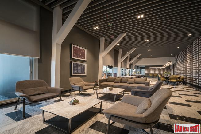 Newly Completed High-Rise Condo at Ratchada, MRT Thailand Cultural Centre - Two Bed Units - 15% Discount on Last 3 Units!-13