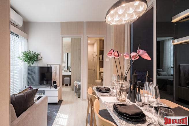 New Value High-Rise Condo by Leading Thai Developer at Srinakarin Road, next to New MRT Si La Salle - Two Bed Units-9