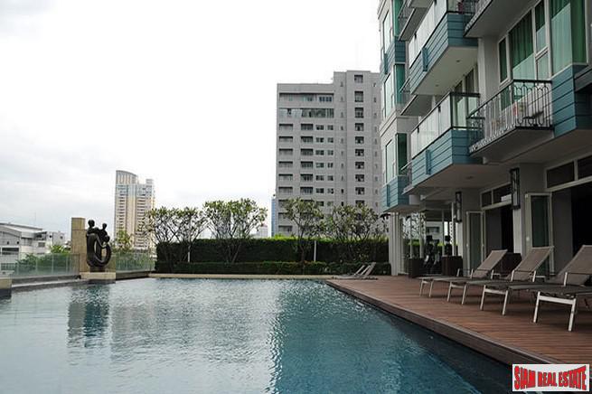 Ivy Thonglor | Cheerful Fully Furnished One Bedroom in an Excellent Thong Lo Location