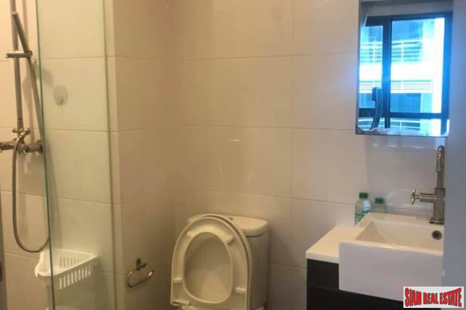 The Vertical Aree by Sansiri | Beautiful Fully Decorated Condominium in Ari - 300m. from BTS-8