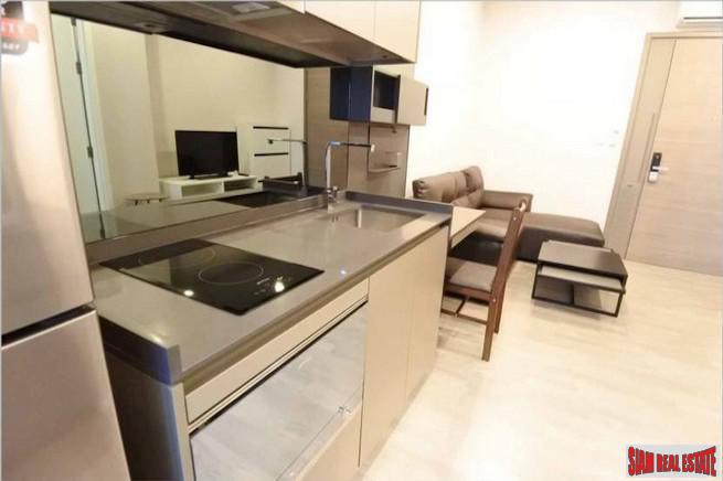 The Room Sukhumvit 69 | One Bedroom Condo with Pool & Garden Views in Phra Khanong-8