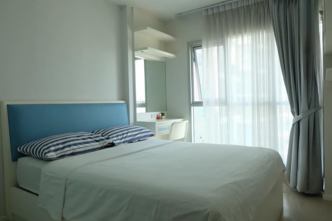 Aspire Rama 9 | Brightly Furnished One Bed Condo on 20th Floor with Closed Kitchen in Excellent Location of Rama 9-7