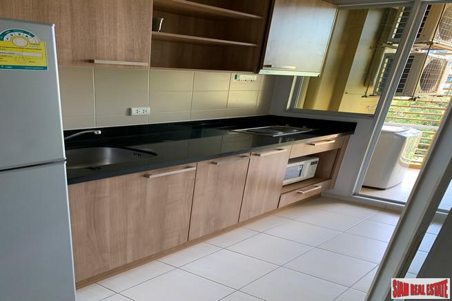 Hive Sukhumvit 65 | Cheerful Pool View One Bedroom Condo for Sale 650 m. from BTS Ekkamai-8