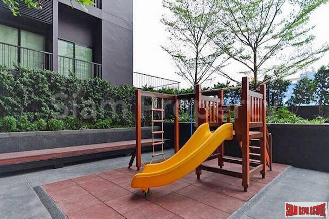 Noble Reveal | Warm and Homey One Bedroom with Clear City Views for Sale in Ekkamai-1