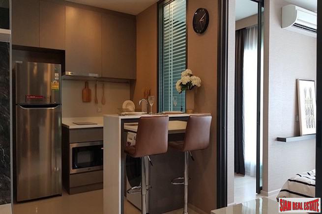Rhythm Rangnam | Cozy Well Equipped One Bedroom Condo for Sale in Phaya Thai-2