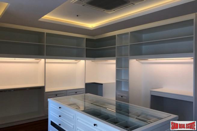 New Modern Five Bedroom Family-Style Home with Rooftop Terrace and 4 Parking Stalls for Sale in Ari-8