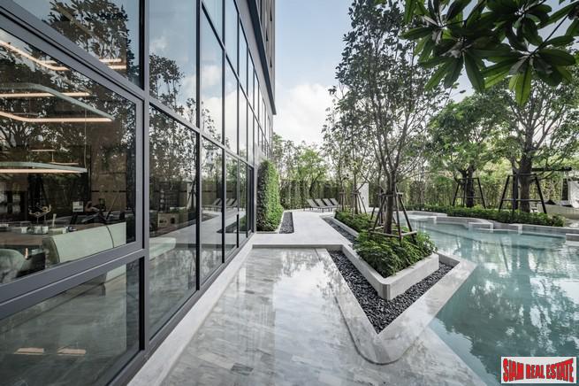 Newly Completed High-Rise at New Rama 9 Area on Ramkhamhaeng Road 9 Close to MRT by Leading Thai Developers - 1 Bed Units - Up to 10% Discount!-16