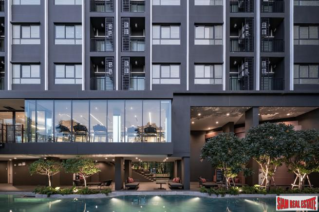 Newly Completed High-Rise at New Rama 9 Area on Ramkhamhaeng Road 9 Close to MRT by Leading Thai Developers - 1 Bed Units - Up to 10% Discount!-4