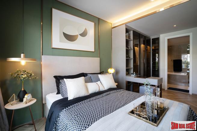 New Modern Low-Rise under Construction at Soi Thong Lor, Close to Phetchaburi Road by Leading Thai Developers - 2 Bed Units-11