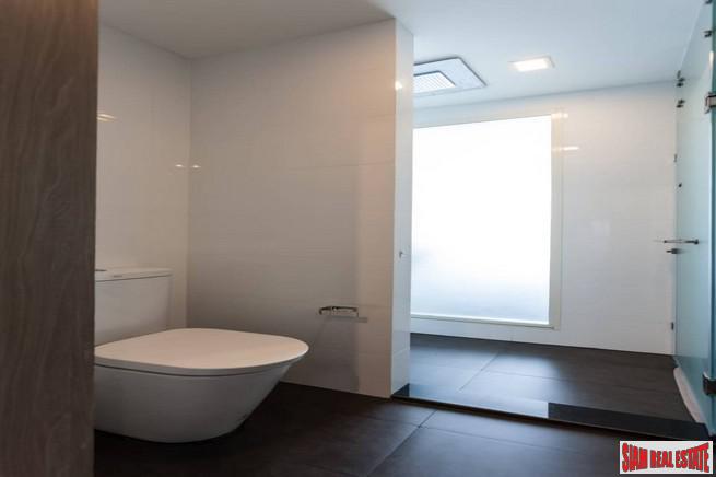 New Ready to Move in High-Rise Condo in Excellent Location of Asoke - Ratchada - Best Value 1 Beds-5