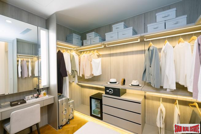 New Ultra Luxury High-Rise on Sukhumvit Road close to BTS Ekkamai - 2 Bed Units-22