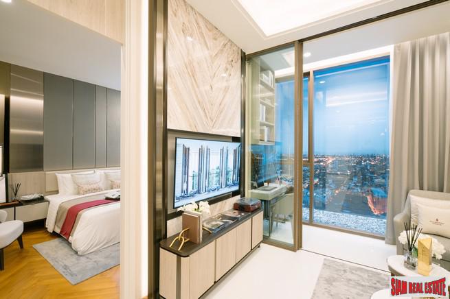 New Ultra Luxury High-Rise on Sukhumvit Road close to BTS Ekkamai - 2 Bed Units