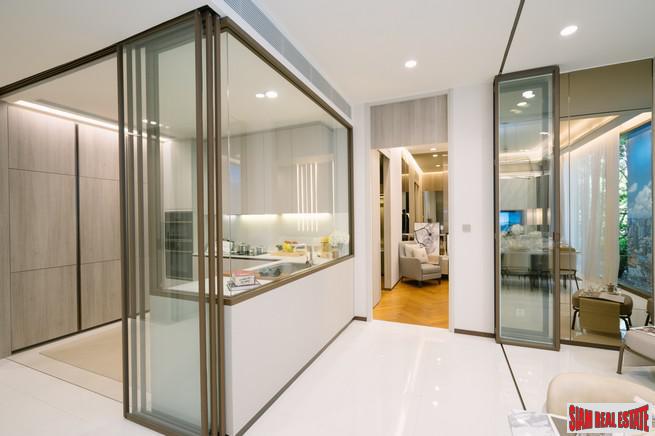New Ultra Luxury High-Rise on Sukhumvit Road close to BTS Ekkamai - 2 Bed Units