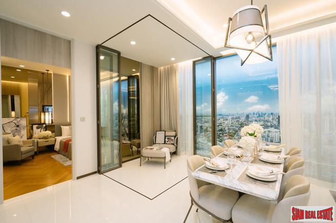 New Ultra Luxury High-Rise on Sukhumvit Road close to BTS Ekkamai - 1 Bed Units