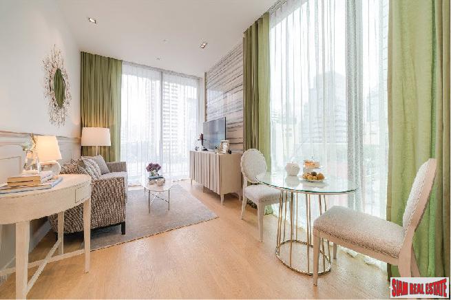 Newly Completed Ultra Luxury High-Rise Condo at Chidlom in the Pathumwan Area -Discount and Rental Guarantee 5% for 2 Years! 2 Bed Units
