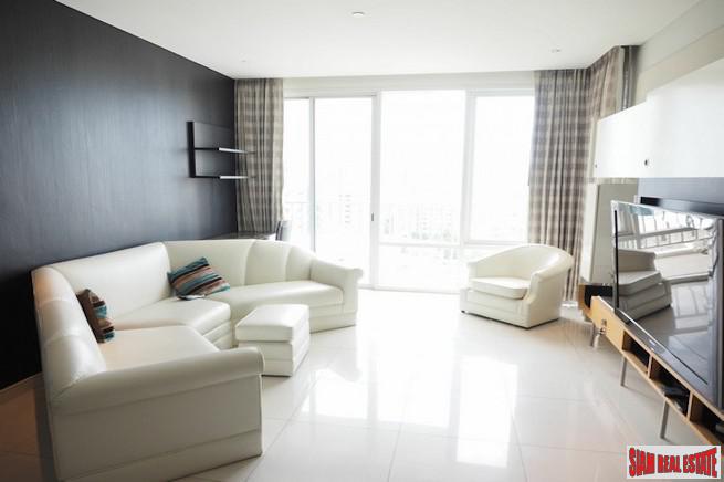 Fullerton Sukhumvit | Two Bedroom Private Corner Condo with City Views for Sale in Thong Lo - Pet Friendly!-14