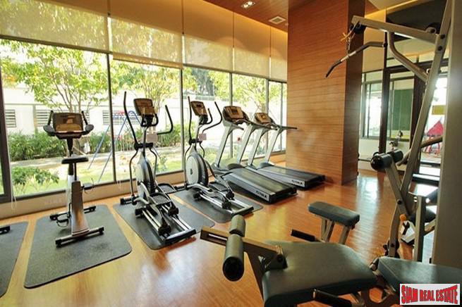 Bright Sukhumvit 24 | Two Bedroom Condo for Rent in a Nice Lively Residential Alley on Sukhumvit 24
