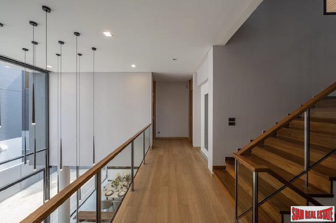 Baan 365 Rama 3 | Three Storey Four Bedroom Fully Equipped Luxury House for Rent