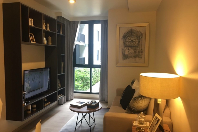 Maestro 02 Ruamrudee | Fully Furnished Two Bedroom and Pet Friendly Condo for Rent in Phloen Chit-7