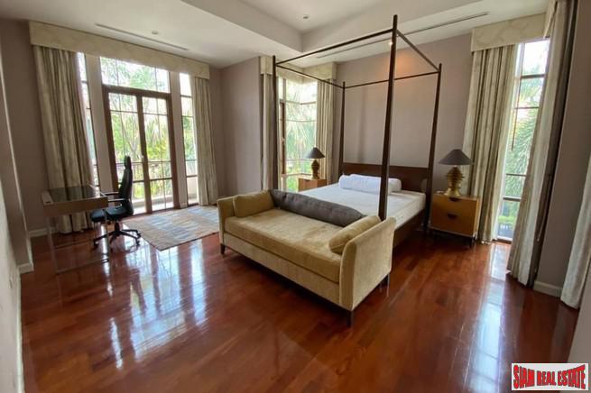 Prime Sukhumvit(@) Sansiri | Luxury Four Bedroom Corner House with Private Pool in Secure Sukhumvit 67 Estate-3